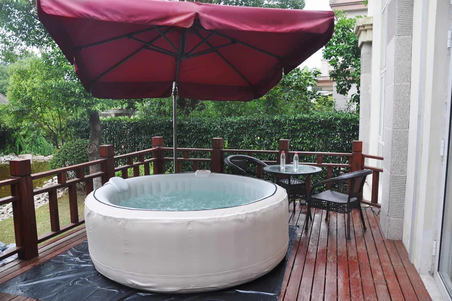 homax-portable-hot-tub