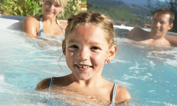 keeping_children_safe_in_your_inflatable_hot_tub